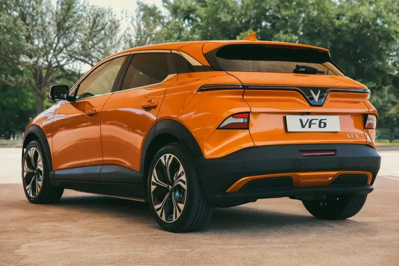 VF6 - Hình ảnh 8