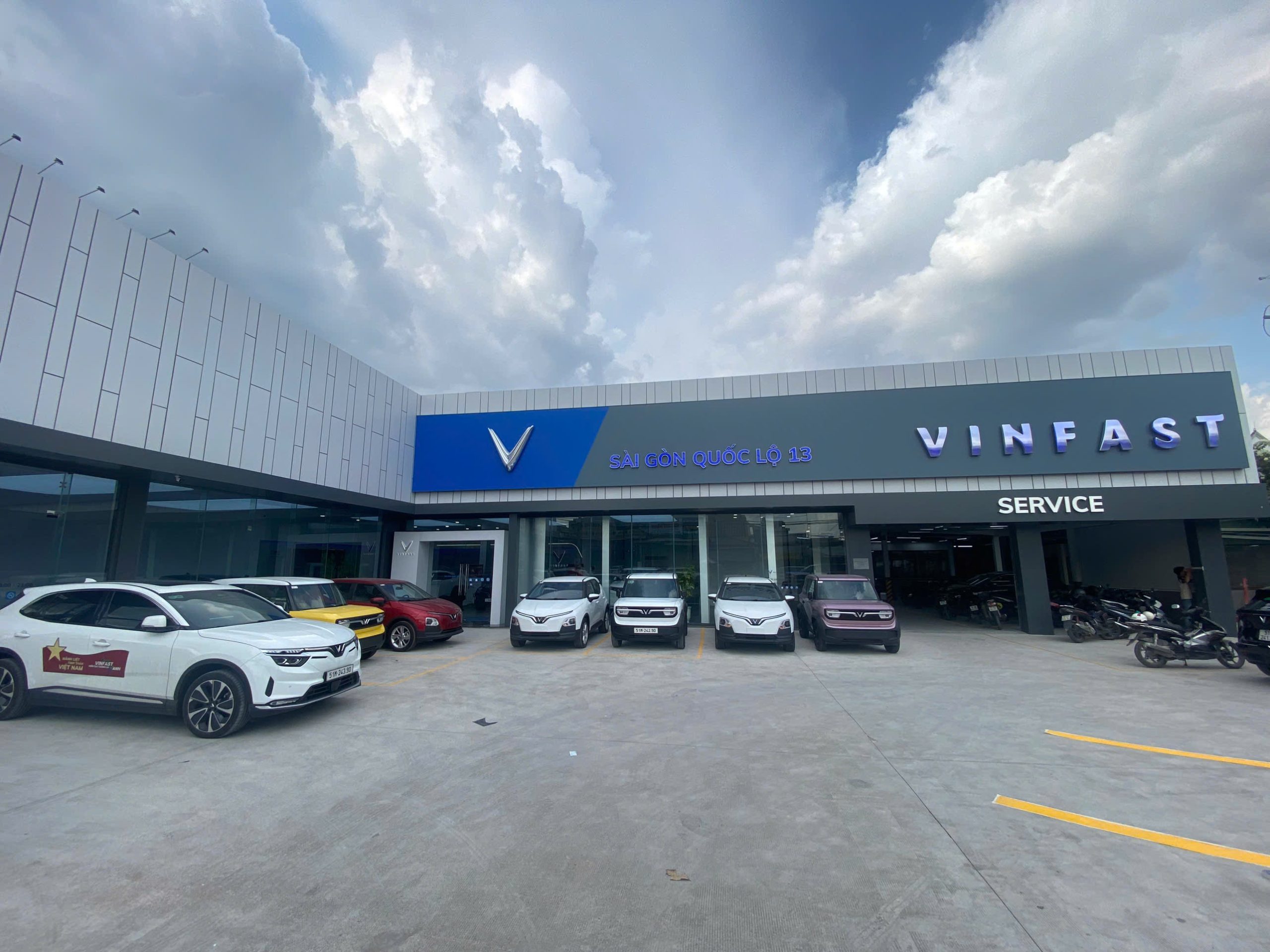 tuyển dụng nhân viên bán hàng vinfast
