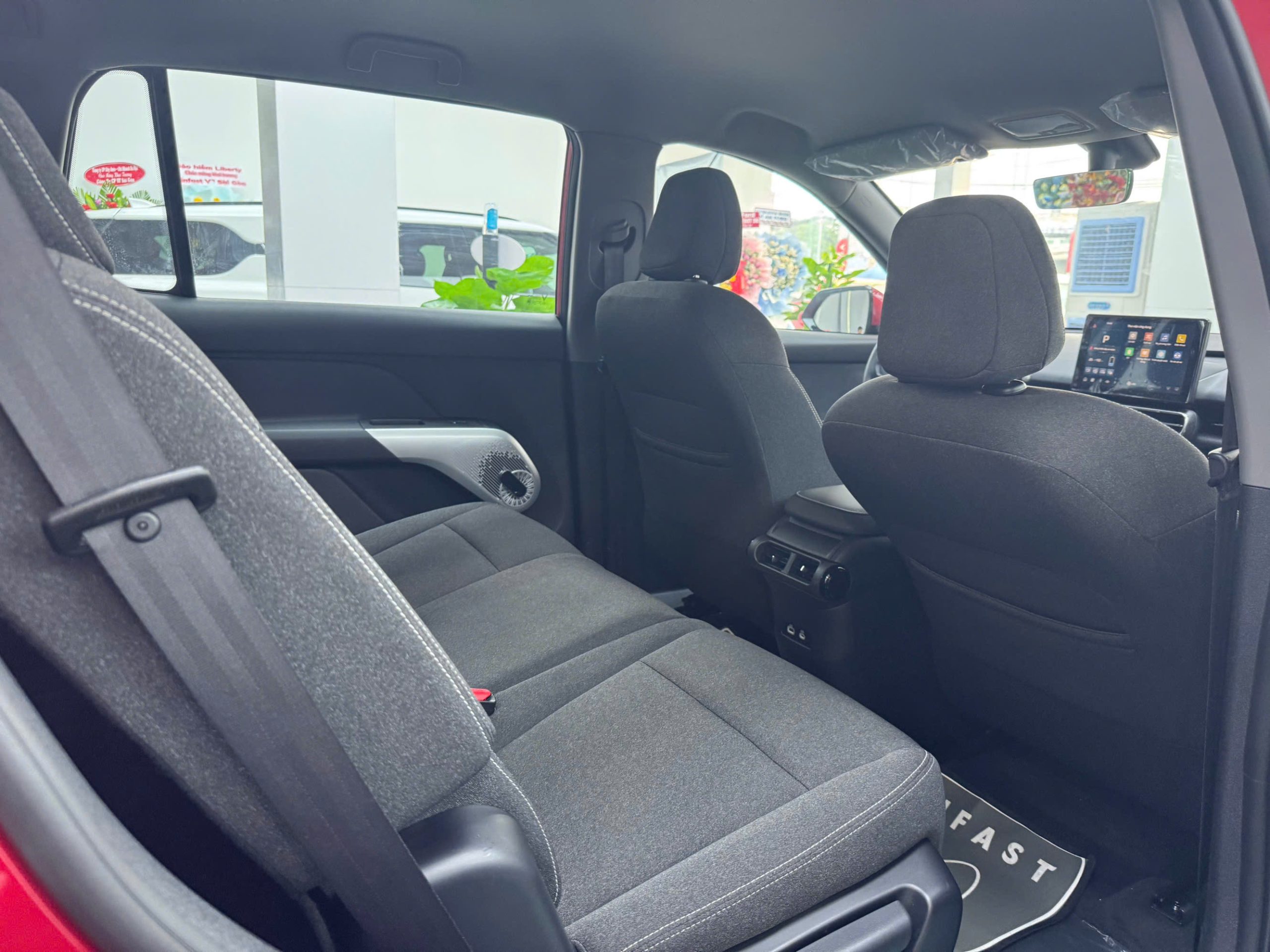 limo green xe điện 7 chỗ vinfast