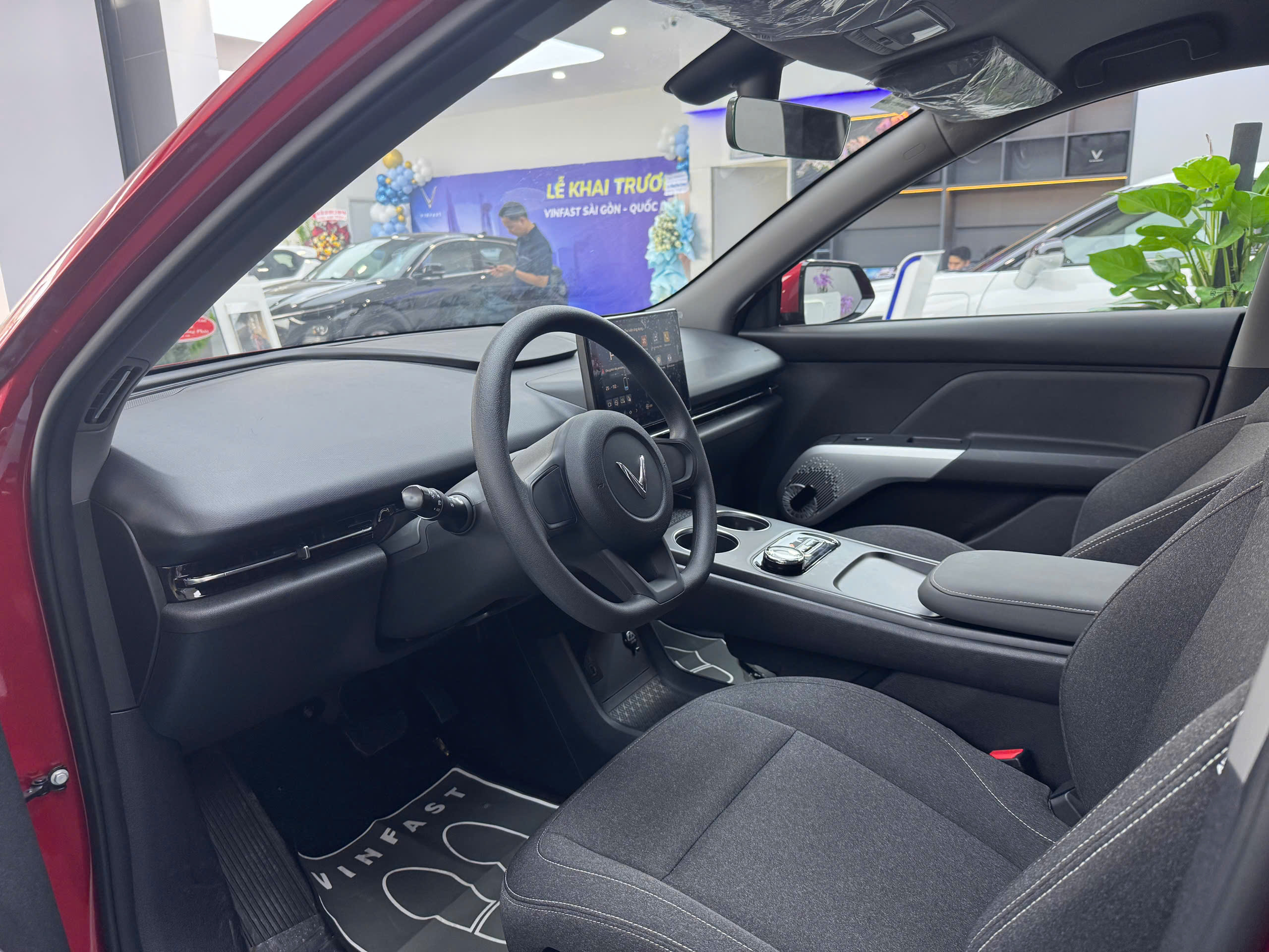limo green xe điện 7 chỗ vinfast